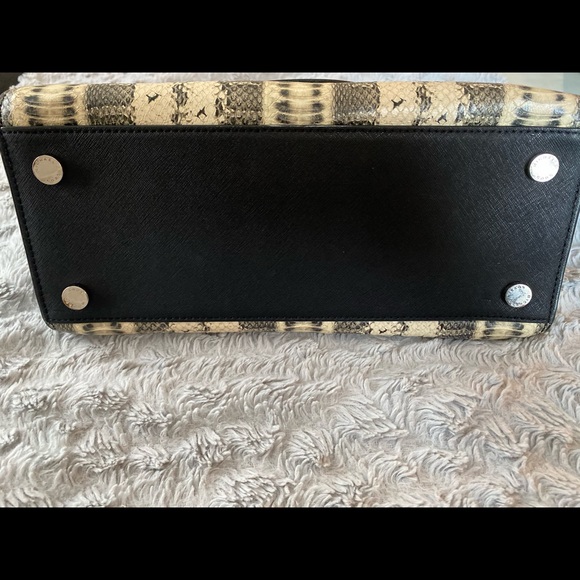 Michael Kors Snake Skin Bag - Picture 6 of 8